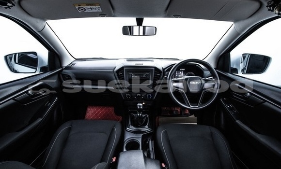 Buy Used Isuzu D–MAX White Car in Bangkok in Bangkok Buy Used Isuzu D–MAX White Car in Bangkok in Bangkok