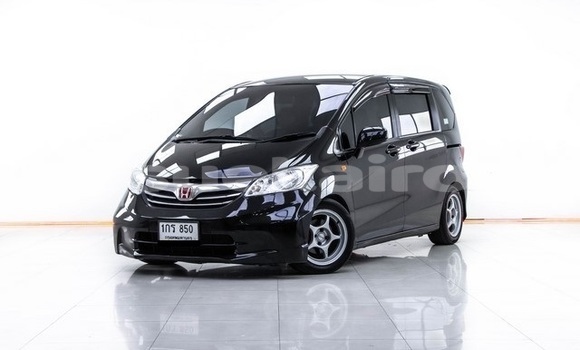 ซื้อ รถมือสอง Honda Freed สีดำ รถยนต์ ใน %{เมือง} ใน กรุงเทพมหานคร