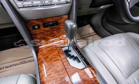 Buy Used Toyota Camry Silver Car in Bangkok in Bangkok Buy Used Toyota Camry Silver Car in Bangkok in Bangkok