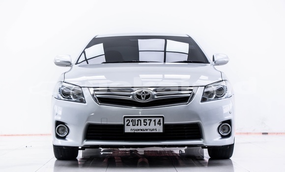Buy Used Toyota Camry Silver Car in Bangkok in Bangkok Buy Used Toyota Camry Silver Car in Bangkok in Bangkok