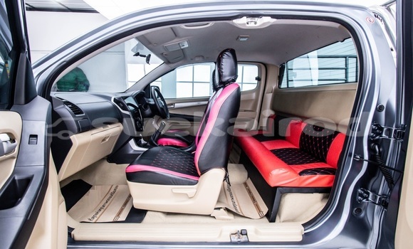 Buy Used Isuzu DâMAX Other Car in Bangkok in Bangkok Buy Used Isuzu DâMAX Other Car in Bangkok in Bangkok