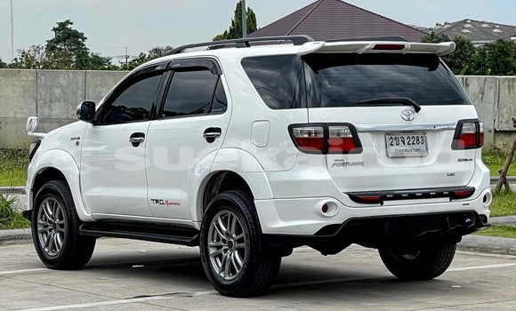 Buy Used Toyota Fortuner White Car in Bangkok in Bangkok Buy Used Toyota Fortuner White Car in Bangkok in Bangkok