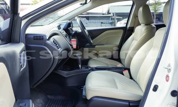 ซื้อ รถมือสอง Honda City ขาว รถยนต์ ใน %{เมือง} ใน กรุงเทพมหานคร ซื้อ รถมือสอง Honda City ขาว รถยนต์ ใน %{เมือง} ใน กรุงเทพมหานคร