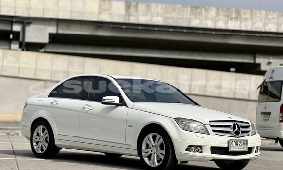 Buy Used Mercedes‒Benz C–Class White Car in Bangkok in Bangkok Buy Used Mercedes‒Benz C–Class White Car in Bangkok in Bangkok