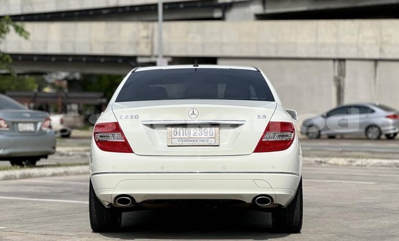 Buy Used Mercedes‒Benz C–Class White Car in Bangkok in Bangkok Buy Used Mercedes‒Benz C–Class White Car in Bangkok in Bangkok