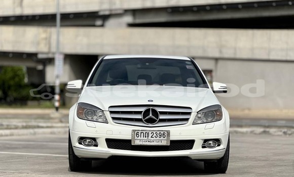 Buy Used Mercedes‒Benz C–Class White Car in Bangkok in Bangkok Buy Used Mercedes‒Benz C–Class White Car in Bangkok in Bangkok