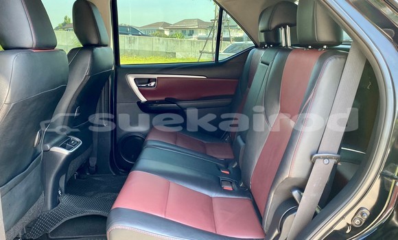 ซื้อ รถมือสอง Toyota Fortuner สีดำ รถยนต์ ใน %{เมือง} ใน กรุงเทพมหานคร ซื้อ รถมือสอง Toyota Fortuner สีดำ รถยนต์ ใน %{เมือง} ใน กรุงเทพมหานคร