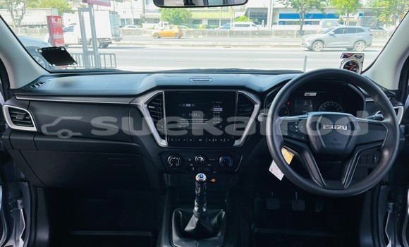 Buy Used Isuzu D-max Cab4 Silver Car in Bangkok in Bangkok Buy Used Isuzu D-max Cab4 Silver Car in Bangkok in Bangkok