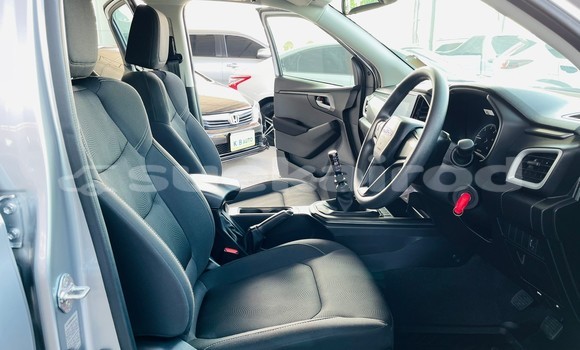 Buy Used Isuzu D-max Cab4 Silver Car in Bangkok in Bangkok Buy Used Isuzu D-max Cab4 Silver Car in Bangkok in Bangkok