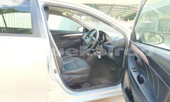 ซื้อ รถมือสอง Toyota Vios เงิน รถยนต์ ใน %{เมือง} ใน กรุงเทพมหานคร ซื้อ รถมือสอง Toyota Vios เงิน รถยนต์ ใน %{เมือง} ใน กรุงเทพมหานคร