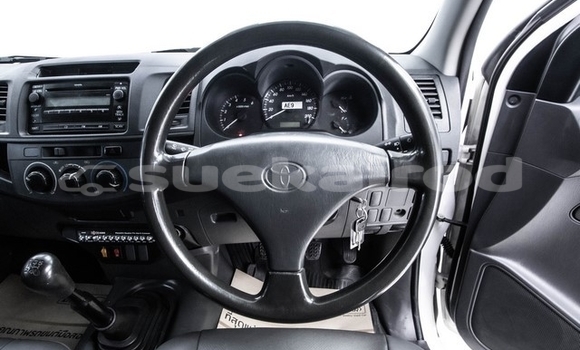Buy Used Toyota Hiluxe VIGO White Car in Bangkok in Bangkok Buy Used Toyota Hiluxe VIGO White Car in Bangkok in Bangkok