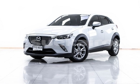 ซื้อ รถมือสอง Mazda CX-3 ขาว รถยนต์ ใน %{เมือง} ใน กรุงเทพมหานคร