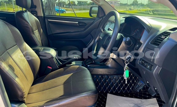 ซื้อ รถมือสอง Isuzu MU-X อื่น ๆ รถยนต์ ใน %{เมือง} ใน กรุงเทพมหานคร ซื้อ รถมือสอง Isuzu MU-X อื่น ๆ รถยนต์ ใน %{เมือง} ใน กรุงเทพมหานคร