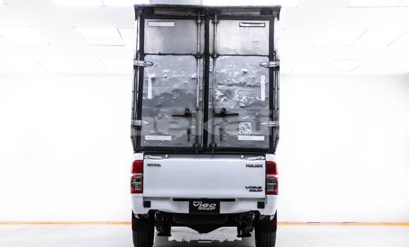 ซื้อ รถมือสอง Toyota Hiluxe VIGO ขาว รถยนต์ ใน %{เมือง} ใน กรุงเทพมหานคร ซื้อ รถมือสอง Toyota Hiluxe VIGO ขาว รถยนต์ ใน %{เมือง} ใน กรุงเทพมหานคร