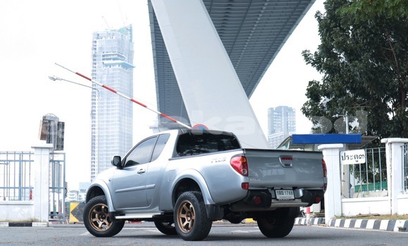 ซื้อ รถมือสอง Mitsubishi Triton เงิน รถยนต์ ใน %{เมือง} ใน กรุงเทพมหานคร ซื้อ รถมือสอง Mitsubishi Triton เงิน รถยนต์ ใน %{เมือง} ใน กรุงเทพมหานคร