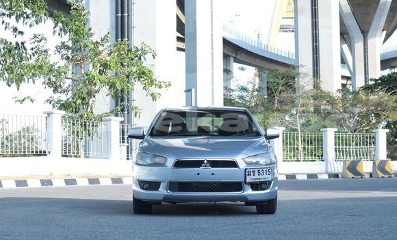 ซื้อ รถมือสอง Mitsubishi Lancer เงิน รถยนต์ ใน %{เมือง} ใน กรุงเทพมหานคร