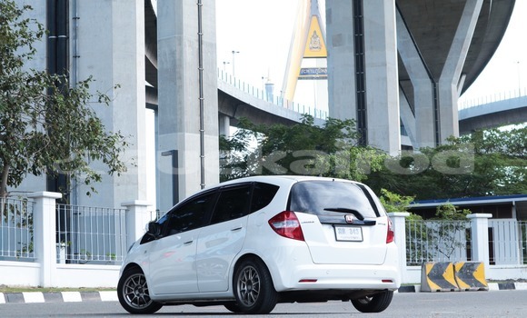 Buy Used Nissan Note White Car in Bangkok in Bangkok Buy Used Nissan Note White Car in Bangkok in Bangkok