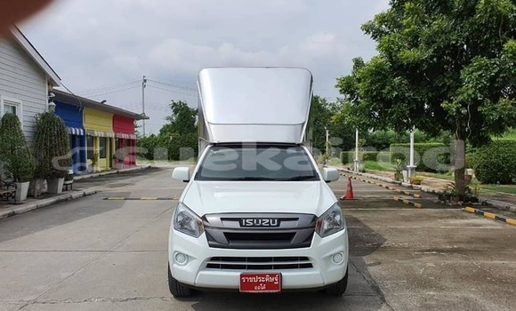ซื้อ รถมือสอง Isuzu D-Max ขาว รถยนต์ ใน %{เมือง} ใน กรุงเทพมหานคร ซื้อ รถมือสอง Isuzu D-Max ขาว รถยนต์ ใน %{เมือง} ใน กรุงเทพมหานคร