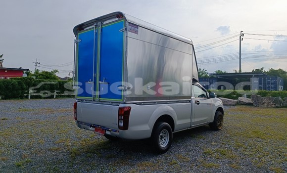 ซื้อ รถมือสอง Isuzu D-Max เงิน รถยนต์ ใน %{เมือง} ใน กรุงเทพมหานคร ซื้อ รถมือสอง Isuzu D-Max เงิน รถยนต์ ใน %{เมือง} ใน กรุงเทพมหานคร