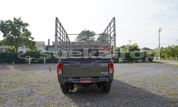 ซื้อ รถมือสอง Toyota Hiluxe Revo สีดำ รถยนต์ ใน %{เมือง} ใน กรุงเทพมหานคร ซื้อ รถมือสอง Toyota Hiluxe Revo สีดำ รถยนต์ ใน %{เมือง} ใน กรุงเทพมหานคร