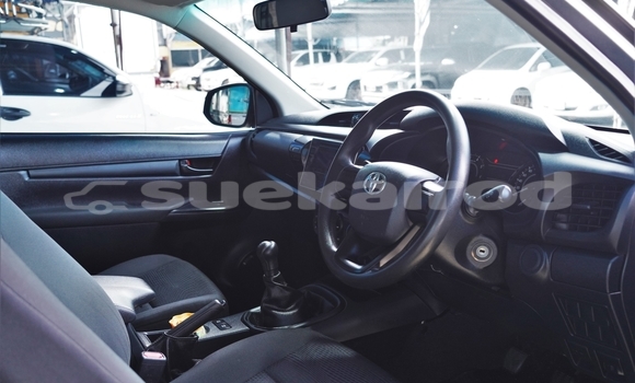 ซื้อ รถมือสอง Toyota Hiluxe Revo สีดำ รถยนต์ ใน %{เมือง} ใน กรุงเทพมหานคร ซื้อ รถมือสอง Toyota Hiluxe Revo สีดำ รถยนต์ ใน %{เมือง} ใน กรุงเทพมหานคร