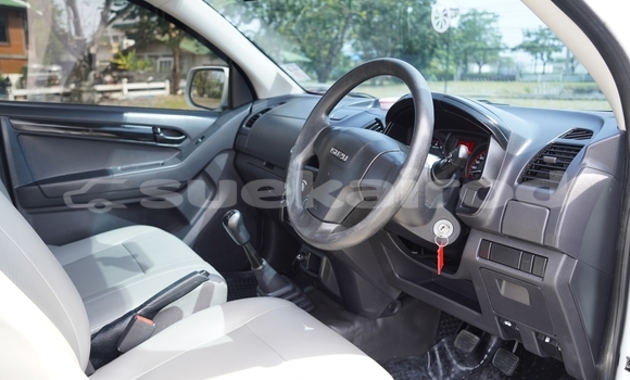 ซื้อ รถมือสอง Isuzu D-Max ขาว รถยนต์ ใน %{เมือง} ใน กรุงเทพมหานคร ซื้อ รถมือสอง Isuzu D-Max ขาว รถยนต์ ใน %{เมือง} ใน กรุงเทพมหานคร