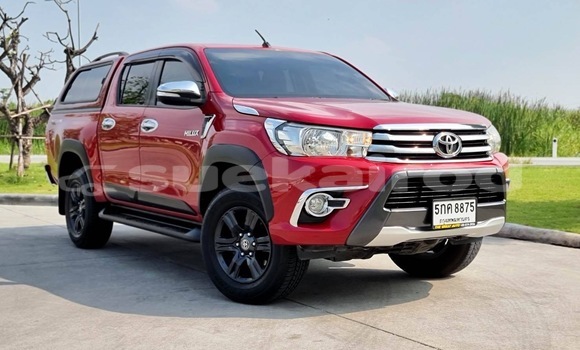 Buy Used Toyota Hiluxe Revo Red Car in Bangkok in Bangkok Buy Used Toyota Hiluxe Revo Red Car in Bangkok in Bangkok