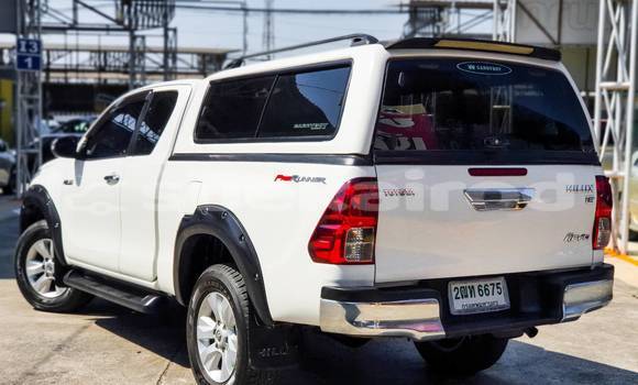 Buy Used Toyota Hiluxe Revo White Car in Bangkok in Bangkok Buy Used Toyota Hiluxe Revo White Car in Bangkok in Bangkok