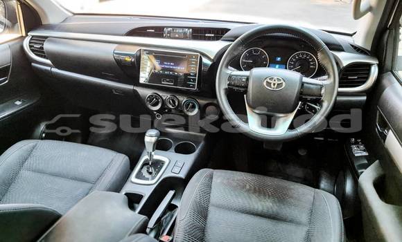 Buy Used Toyota Hiluxe Revo White Car in Bangkok in Bangkok Buy Used Toyota Hiluxe Revo White Car in Bangkok in Bangkok
