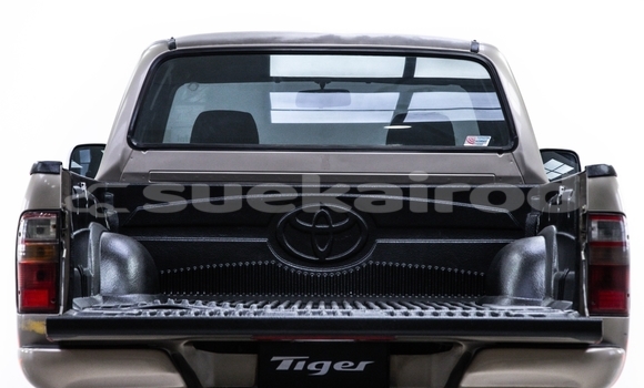 Buy Used Toyota Hilux Brown Car in Bangkok in Bangkok Buy Used Toyota Hilux Brown Car in Bangkok in Bangkok
