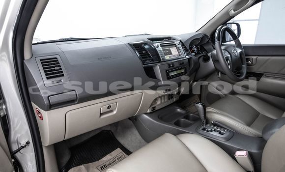 ซื้อ รถมือสอง Toyota Fortuner สีน้ำตาล รถยนต์ ใน %{เมือง} ใน กรุงเทพมหานคร ซื้อ รถมือสอง Toyota Fortuner สีน้ำตาล รถยนต์ ใน %{เมือง} ใน กรุงเทพมหานคร