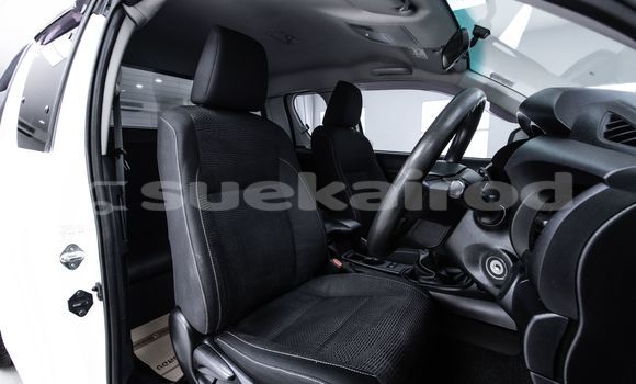 Buy Used Toyota Hiluxe Revo White Car in Bangkok in Bangkok Buy Used Toyota Hiluxe Revo White Car in Bangkok in Bangkok