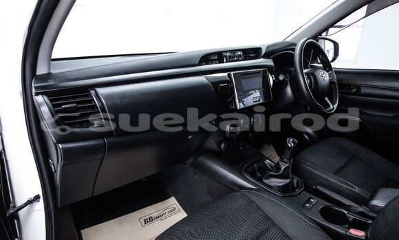 Buy Used Toyota Hiluxe Revo White Car in Bangkok in Bangkok Buy Used Toyota Hiluxe Revo White Car in Bangkok in Bangkok