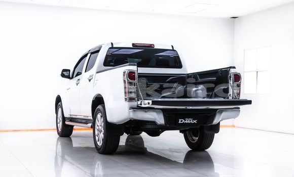 Buy Used Isuzu D-Max White Car in Bangkok in Bangkok Buy Used Isuzu D-Max White Car in Bangkok in Bangkok