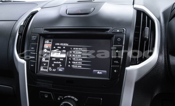 Buy Used Isuzu D-Max White Car in Bangkok in Bangkok Buy Used Isuzu D-Max White Car in Bangkok in Bangkok