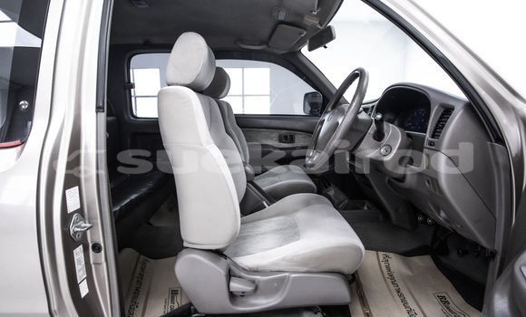 ซื้อ รถมือสอง Toyota Hilux สีน้ำตาล รถยนต์ ใน %{เมือง} ใน กรุงเทพมหานคร ซื้อ รถมือสอง Toyota Hilux สีน้ำตาล รถยนต์ ใน %{เมือง} ใน กรุงเทพมหานคร