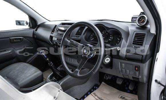 ซื้อ รถมือสอง Toyota Hiluxe VIGO ขาว รถยนต์ ใน %{เมือง} ใน กรุงเทพมหานคร ซื้อ รถมือสอง Toyota Hiluxe VIGO ขาว รถยนต์ ใน %{เมือง} ใน กรุงเทพมหานคร