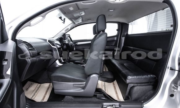 ซื้อ รถมือสอง Isuzu D-Max อื่น ๆ รถยนต์ ใน %{เมือง} ใน กรุงเทพมหานคร ซื้อ รถมือสอง Isuzu D-Max อื่น ๆ รถยนต์ ใน %{เมือง} ใน กรุงเทพมหานคร