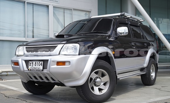 ซื้อ รถมือสอง Mitsubishi Strada สีดำ รถยนต์ ใน %{เมือง} ใน กรุงเทพมหานคร