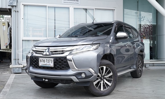 Buy Used Mitsubishi Pajero Sport Silver Car in Bangkok in Bangkok
