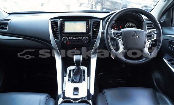 Buy Used Mitsubishi Pajero Sport Silver Car in Bangkok in Bangkok Buy Used Mitsubishi Pajero Sport Silver Car in Bangkok in Bangkok