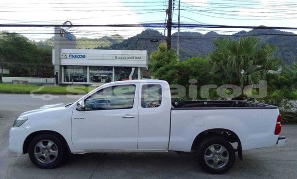 ซื้อ รถมือสอง Toyota Hiluxe VIGO ขาว รถยนต์ ใน %{เมือง} ใน กรุงเทพมหานคร ซื้อ รถมือสอง Toyota Hiluxe VIGO ขาว รถยนต์ ใน %{เมือง} ใน กรุงเทพมหานคร