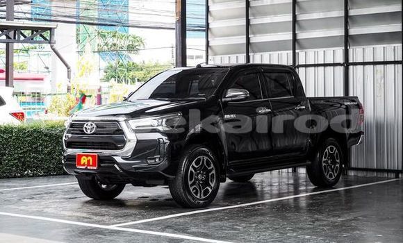 ซื้อ รถมือสอง Toyota Hiluxe Revo สีดำ รถยนต์ ใน %{เมือง} ใน กรุงเทพมหานคร