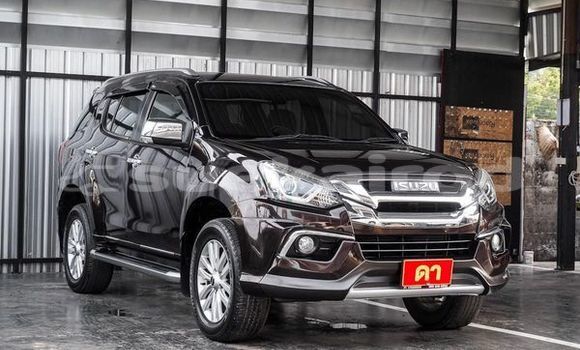 ซื้อ รถมือสอง Isuzu MU-X สีดำ รถยนต์ ใน %{เมือง} ใน กรุงเทพมหานคร ซื้อ รถมือสอง Isuzu MU-X สีดำ รถยนต์ ใน %{เมือง} ใน กรุงเทพมหานคร