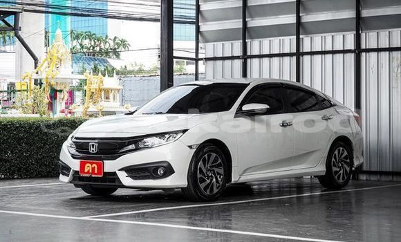 Buy Used Honda Civic White Car in Bangkok in Bangkok