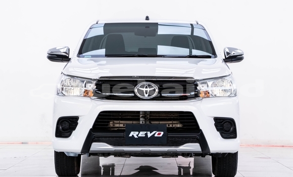 Buy Used Toyota Hiluxe Revo White Car in Bangkok in Bangkok Buy Used Toyota Hiluxe Revo White Car in Bangkok in Bangkok