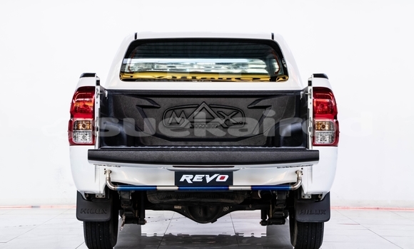 Buy Used Toyota Hiluxe Revo White Car in Bangkok in Bangkok Buy Used Toyota Hiluxe Revo White Car in Bangkok in Bangkok