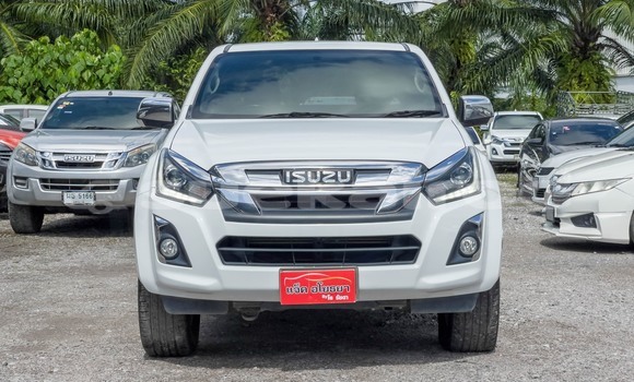 Buy Used Isuzu D–MAX White Car in Bangkok in Bangkok Buy Used Isuzu D–MAX White Car in Bangkok in Bangkok