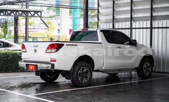 ซื้อ รถมือสอง Mazda BT-50 ขาว รถยนต์ ใน %{เมือง} ใน กรุงเทพมหานคร ซื้อ รถมือสอง Mazda BT-50 ขาว รถยนต์ ใน %{เมือง} ใน กรุงเทพมหานคร
