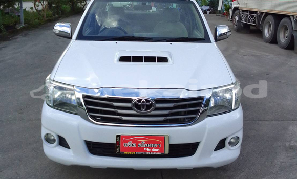 ซื้อ รถมือสอง Toyota Hiluxe VIGO ขาว รถยนต์ ใน %{เมือง} ใน กรุงเทพมหานคร ซื้อ รถมือสอง Toyota Hiluxe VIGO ขาว รถยนต์ ใน %{เมือง} ใน กรุงเทพมหานคร